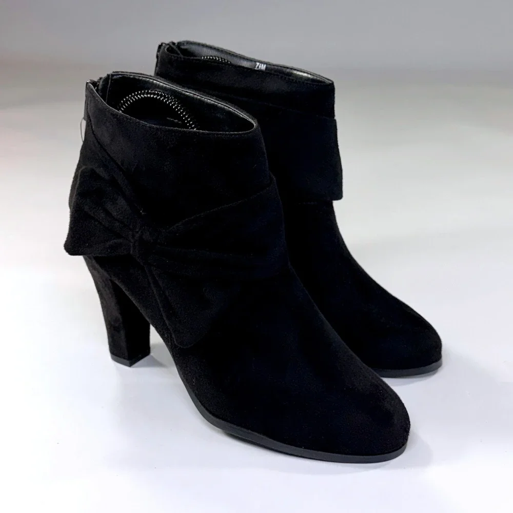 NEW Coach‎ and Four Odalis Boot Womens 7.5 Black Suede Ankle Bow Zipper Coquette